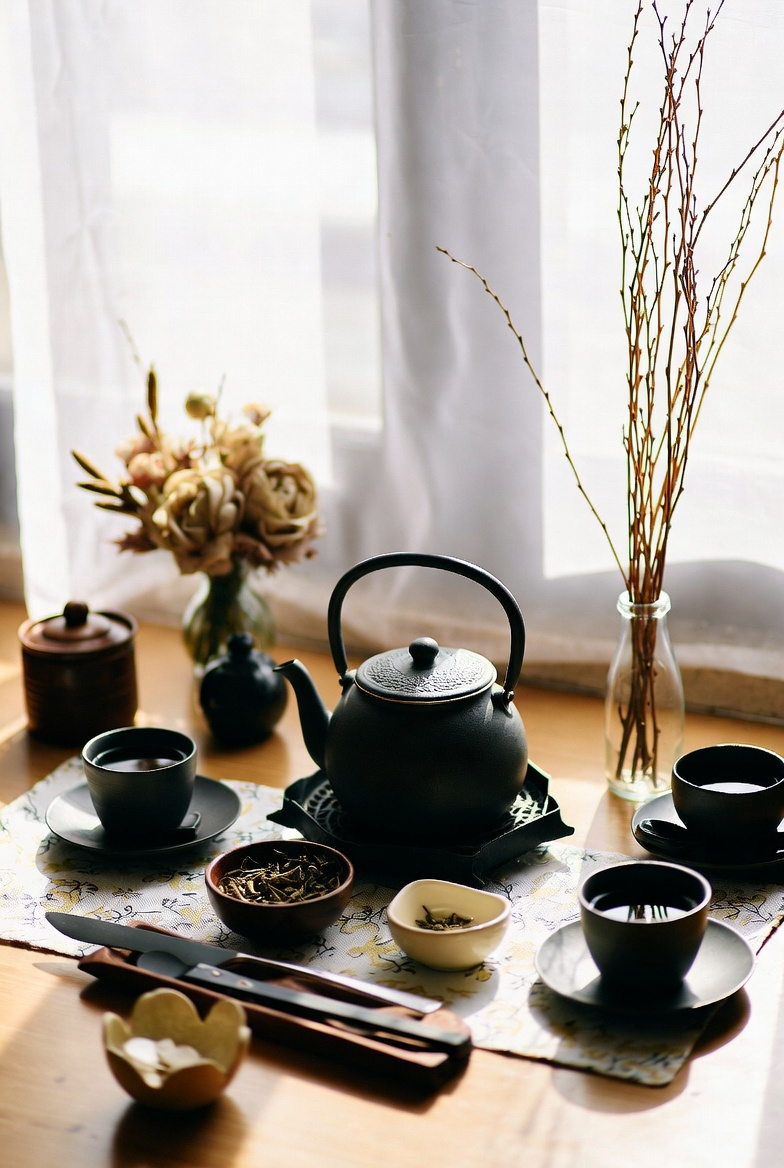 Self-Care Sederhana: Menyayangi Diri Lewat Secangkir Teh Favorit